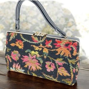 Vintage Needlepoint Purse Bag Unique Dova Tapestry/Carpet Handbag‎ Black Floral